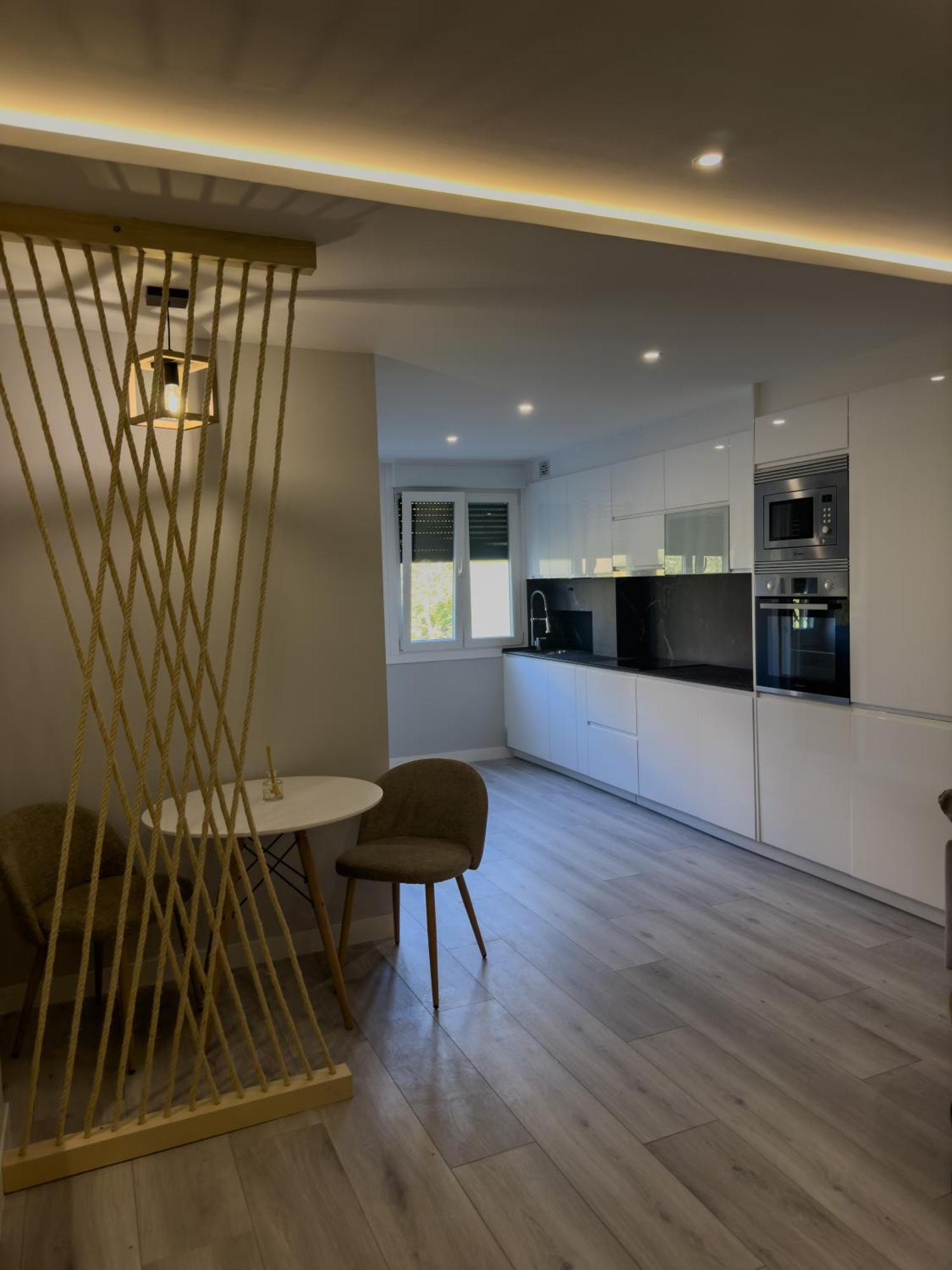 Lujo, Urbano Centrico Apartment เอลกอยบาร์ ภายนอก รูปภาพ